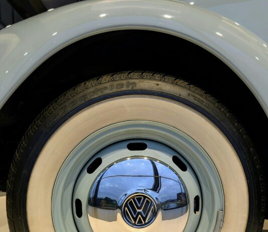 Aufstellungen: Schalke Gegen VfL Wolfsburg – Wer Gewinnt Das Spiel?