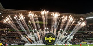 Wolfsburgs Smileys feiern 10-jähriges Jubiläum mit spektakulärer Show